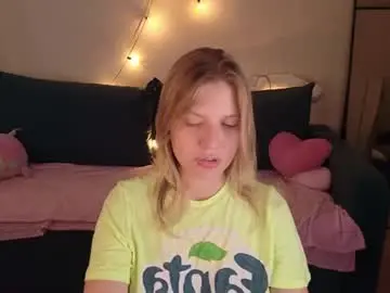 Chaturbate Free Porn Cam of viki_charm