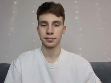 Chaturbate Live Porn of cute_brian