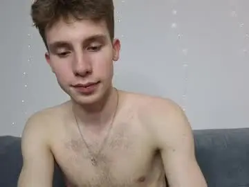 Chaturbate Adult Webcam of cute_brian