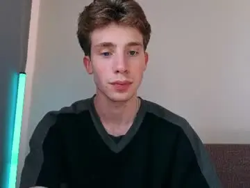 Chaturbate Watch Live Sex Cams of cute_brian