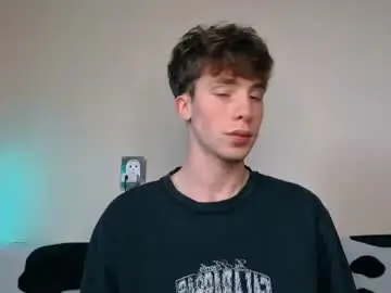 Chaturbate Free Porn Cam of cute_brian