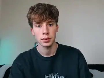 Chaturbate Nude Webcam of cute_brian