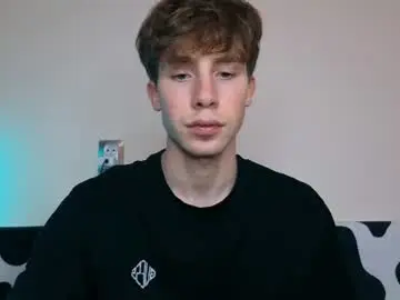 Chaturbate Adult Webcam of cute_brian