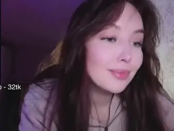 Chaturbate Watch Live Sex Cams of elusive_mia