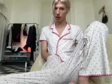 Chaturbate Adult Webcams of hung_angel_xxl