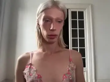Chaturbate Adult Webcam of hung_angel_xxl