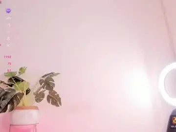 Chaturbate Live Sex Cam of mylovegenesis