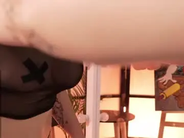 Chaturbate Free Porn Cam of shiny_lily