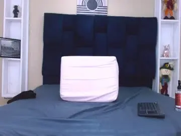 Chaturbate Free Porn Cam of _goldenboy23