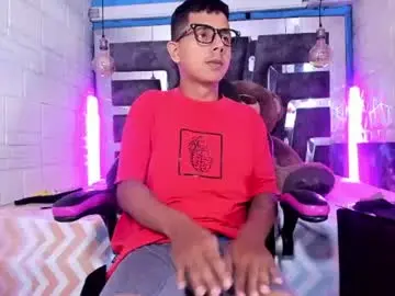 Chaturbate Adult Video Chat of g_lincoln
