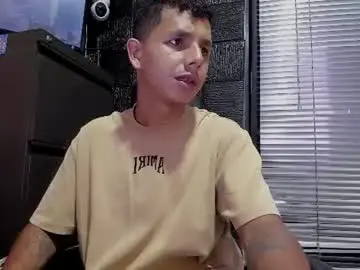 Chaturbate Nude Webcam of g_lincoln