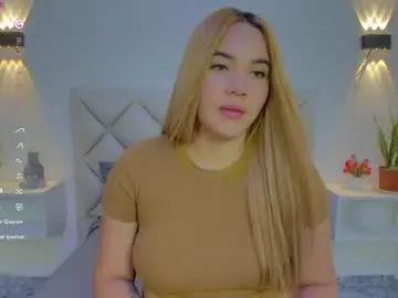 Chaturbate Live Sex Cam of jane_clouds