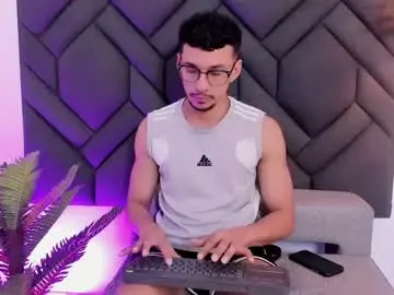 Chaturbate Best live sex cam show of philip_collins