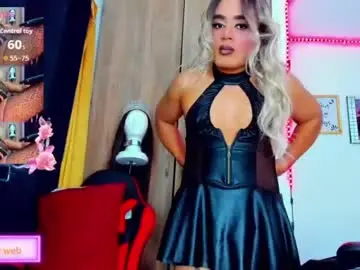 Chaturbate Live Sex Cam of amber_bigcum