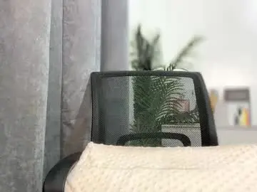 Chaturbate Live Porn of lesi_trisha