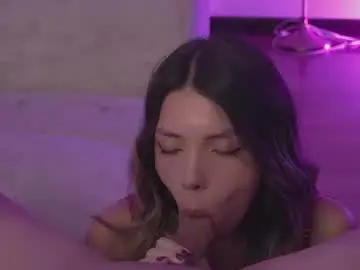 Chaturbate Nude Webcam of savagesweethearts
