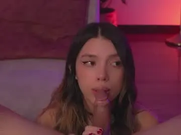 Chaturbate Live Sex Cam of savagesweethearts