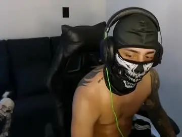 Chaturbate Live Sex Cam of cash_master777