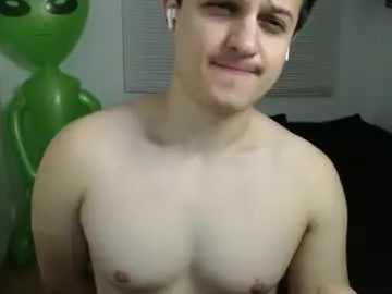 Chaturbate Adult Video Chat of lioncluess