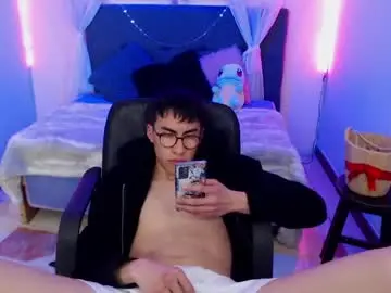 Chaturbate Adult Webcams of andy_norton