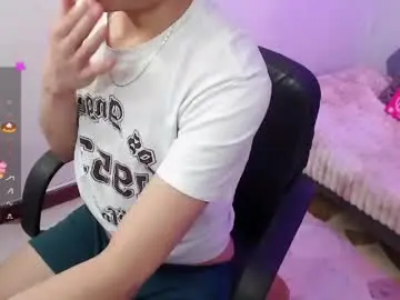 Chaturbate Live Sex of andy_norton