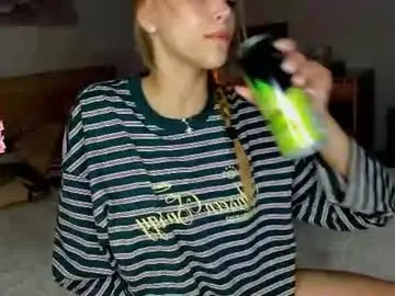Chaturbate Live Sex of flooora_0