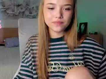 Chaturbate Live Porn of flooora_0