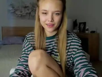 Chaturbate Watch Live Sex Cams of flooora_0