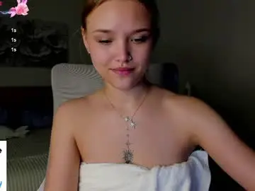 Chaturbate Adult Webcams of flooora_0