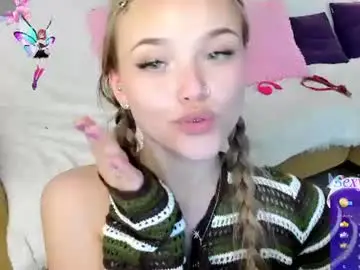 Chaturbate Live Porn of flooora_0