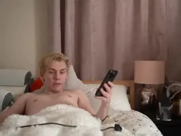 Chaturbate Best live sex cam show of scottish_twink01