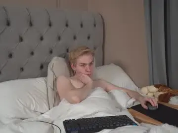 Chaturbate Best live sex cam show of scottish_twink01