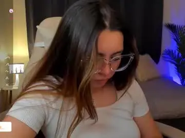 Chaturbate Live Sex Cam of dakottaa__