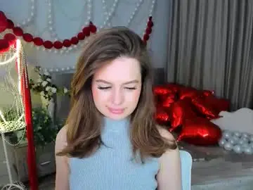 Chaturbate Live Sex Cam of miraclecurly