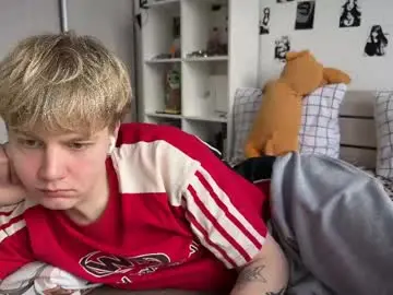 Chaturbate Live Sex Cam of olivertasty