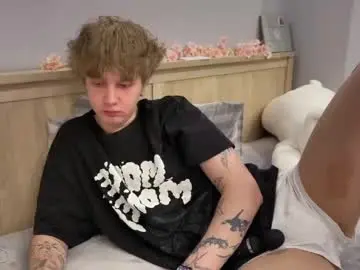 Chaturbate Best live sex cam show of olivertasty
