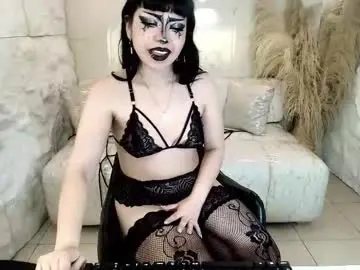 Chaturbate Free Live Porn of vampkitty_r