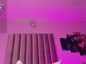 Chaturbate Free Porn Cam of isabella_flowerss