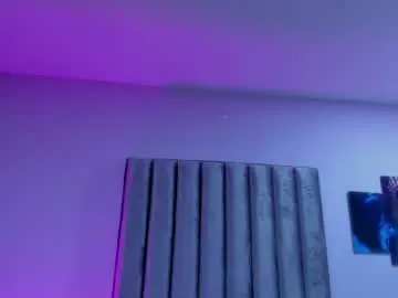 Chaturbate Nude Webcam of isabella_flowerss