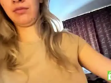 Chaturbate Live Sex Cam of sharitaklemme