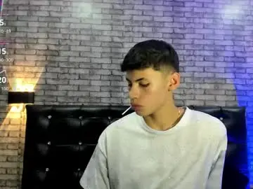 Chaturbate Sex Chat of smith_luxe