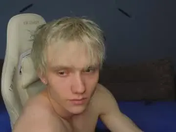Chaturbate Free Porn Cam of pupsenish