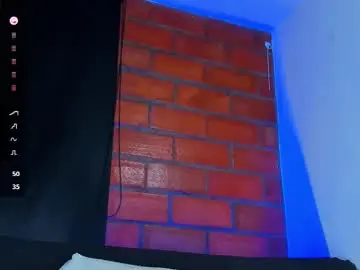 Chaturbate Live Sex of eliam_topson