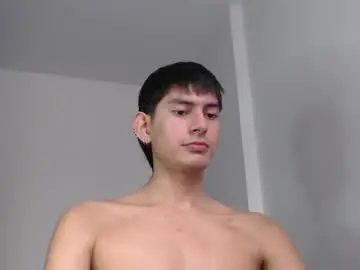 Chaturbate Free Porn Cam of im_davo23