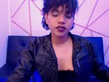 Chaturbate Live Porn of ise_lunny