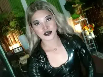 Chaturbate Sex Chat of queen_kendalx19