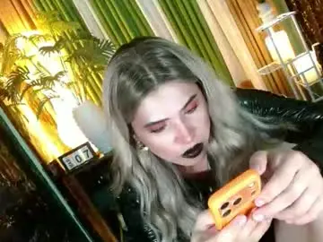 Chaturbate Free Porn Cam of queen_kendalx19