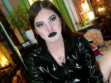 Chaturbate Adult Webcam of queen_kendalx19