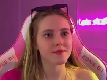 Chaturbate Sex Cam of lexireadway