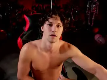 Chaturbate Free Porn Cam of dirty_boss